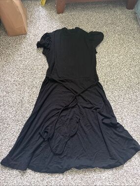 RDI Black Tie-Waist Maxi Dress